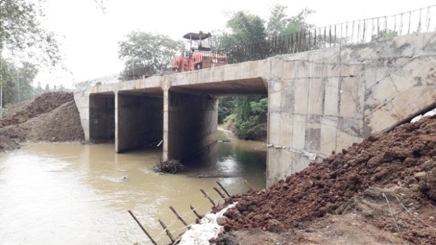 ୫୩ନଂ ରାଜ୍ୟ ରାଜପଥ କପାଳୀ ବ୍ରିଜ୍‌ର ଦୁଇ ମୁଣ୍ଡରେ ନିର୍ମାଣ ହୋଇନି ପ୍ରୋଟେକ୍ସନ୍ ୱାଲ୍‌