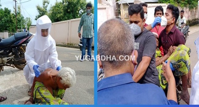 ରାସ୍ତାପାର୍ଶ୍ଵରେ ପଡ଼ିଥିବା ବୃଦ୍ଧାଙ୍କୁ ମେଡିକାଲ ନେଲେ ବିଜେଡ଼ି ସଭାପତି
