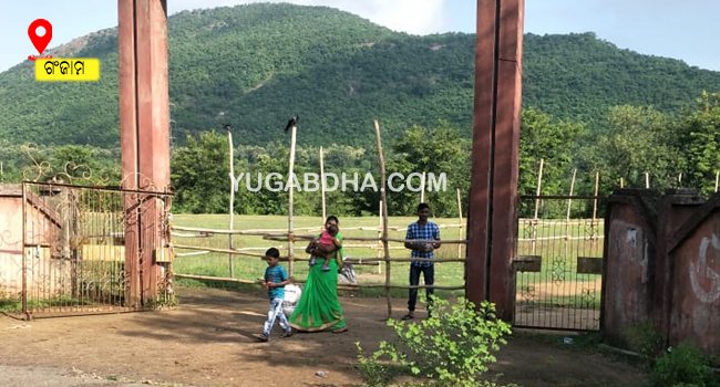 ସଂଗରୋଧ କେନ୍ଦ୍ର ଏକ ପ୍ରହସନ ପାଳିଟିଛି