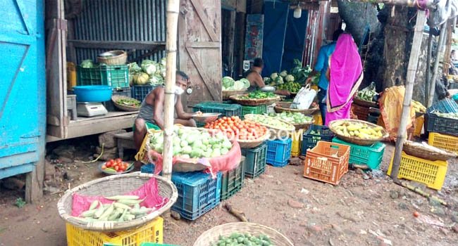 କରୋନା କଷ୍ଟ ବେଳେ ପରିବା ଦର ବୃଦ୍ଧି ଖାଉଟିଙ୍କ ଚିନ୍ତା ବଢାଇଛି