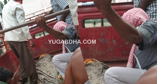 ଶବ ନେବାକୁ ମିଳିଲାନି ଆମ୍ବୁଲାନ୍ସ ଅଟୋରେ ନେଲେ ଶବ
