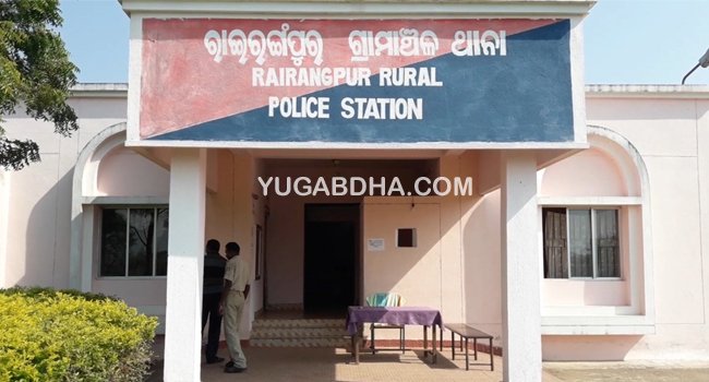 ସ୍ବାମୀର ଆତ୍ମହତ୍ୟା କାରଣ ପଛରେ ସ୍ତ୍ରୀକୁ ବାନ୍ଧିଲା ପୋଲିସ