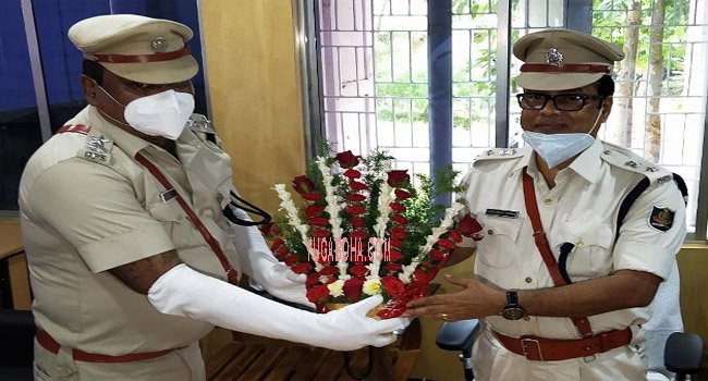 ତପନ ପଟ୍ଟନାୟକ ଗଜପତିର ନୂତନ ଏସପି ଭାବେ ଦାୟୀତ୍ୱ ନେଲେ