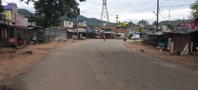 ମୋହନା ସଡାଉର ଦୁତୀୟ ଦିନରେ ରାସ୍ତା ଘାଟ ଖାଁ ଖାଁ