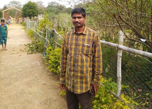 ସମାଜ ସେବାରୁ ଆତ୍ମତୃପ୍ତି ପାଉଥିବା ଗୋପିନାଥ ଏବେ ଶିକ୍ଷକତାକୁ ଆପଣାଇଛନ୍ତି