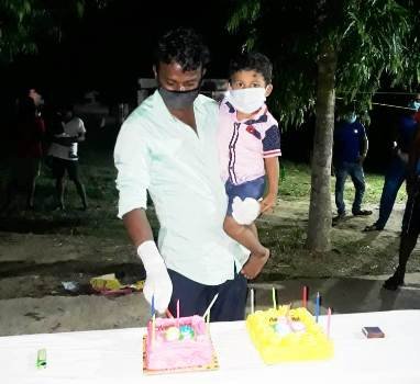 ସଙ୍ଗରୋଧ କେନ୍ଦ୍ରରେ ବାପପୁଅଙ୍କ ଜନ୍ମଦିିନ ପାଳନ