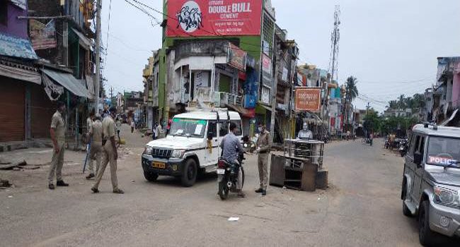ଦଣ୍ଡ ଦେବୁ ପଛେ ମାନିବୁନାହିଁ ସରକାରୀ ଆଇନ