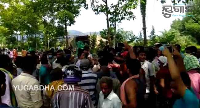 ବୁଗୁଡା ତହସିଲଦାରଙ୍କୁ ଘେରାଉ