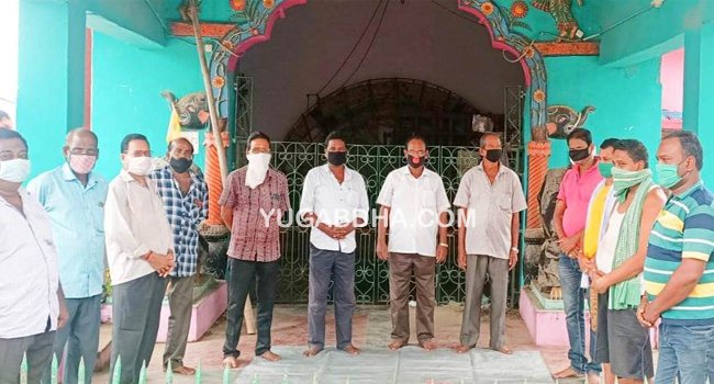 ନାଉଗାଁ ବଜାରର ମା’ସାର୍ବଜନୀନ ଦୁର୍ଗାପୂଜା କମିଟିର ଉପଦେଷ୍ଟା ତଥା ପୂଜାର କର୍ମକର୍ତାଙ୍କ ବିୟୋଗରେ ନିରବ ପ୍ରାର୍ଥନା
