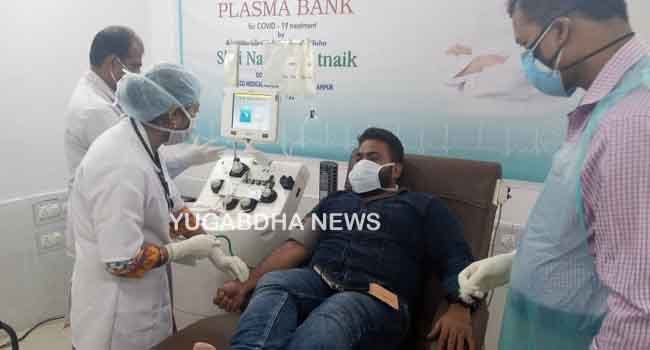 ପ୍ରଥମ କୋରନା ଯୋଦ୍ଧା ଡାକ୍ତରଙ୍କ ପ୍ଲଜମା ଦାନ