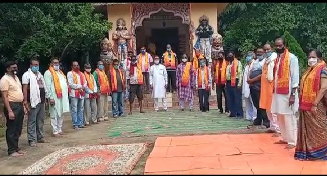 ଆରଏସଏସ୍ ତରଫରୁ ରାଇରଙ୍ଗପୁର ଜଗନ୍ନାଥ ମନ୍ଦିରରେ କର ସେବକଙ୍କୁ ସମ୍ବର୍ଦ୍ଧନା