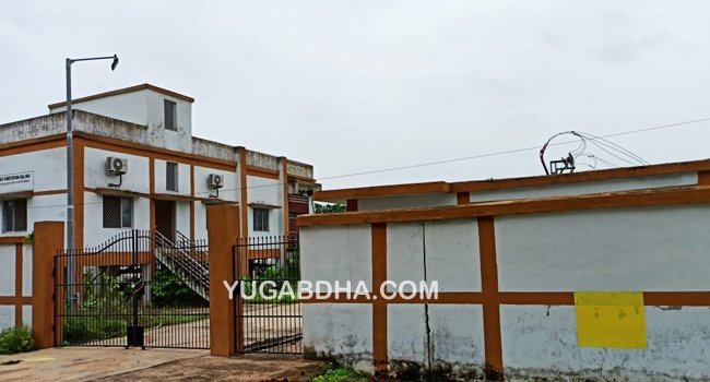 ୮ବର୍ଷ ହେଲା ସରୁନି ବିଦ୍ୟୁତ ସବଷ୍ଟେସନ କାମ; ଆନ୍ଦୋଳନ ଧମକ