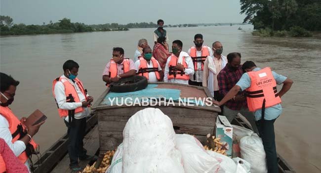 ବନ୍ୟା କ୍ଷତିଗ୍ରସ୍ତଙ୍କୁ ସହଯୋଗର ହାତ ବଢାଇଲେ ସନ୍ତୋଷ