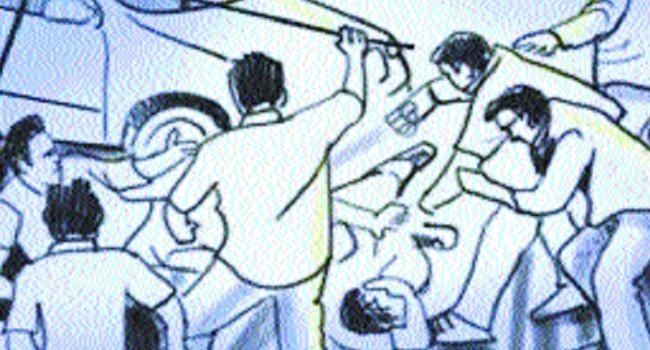 ଗ୍ରାମ୍ୟ ରାସ୍ତାକୁ କେନ୍ଦ୍ରକରି ଗଣ୍ଡଗୋଳ; ୧୦ଜଣଙ୍କ ନାମରେ ମାମଲା