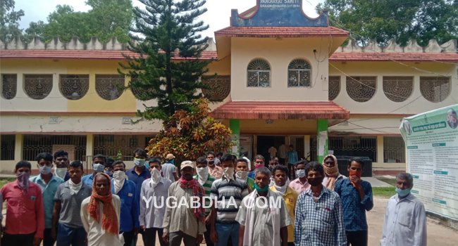 ରିଲିଫ ଯୋଗାଇବାକୁ ବିଡିଓଙ୍କୁ ଦାବିପତ୍ର