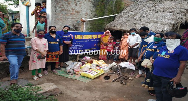 ଅସହାୟ ପରିବାରକୁ କାହ୍ନା ଚାରିଟେବୁଲ ଟ୍ରଷ୍ଟ ପକ୍ଷରୁ ସହାୟତା