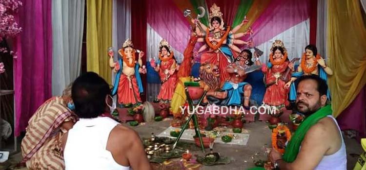 କୋଭିଡ କଟକଣା! ପୂଜାମଣ୍ଡପ ଖାଁ ଖାଁ;ଭକ୍ତ ଓ ମା' ପରସ୍ପରକୁ ଝୁରୁଛନ୍ତି