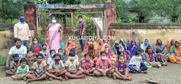 ବନ୍ଦ ହେଲା ଆଠଟି ପ୍ରାଥମିକ ବିଦ୍ୟାଳୟ;ଅଭିଭାବକଙ୍କ ଆନ୍ଦୋଳନ