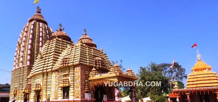 କୋଭିଡ୍ ଗାଇଡ୍‌ଲାଇନ୍‌କୁ ପାଳନକରି ଯୋଡାରେ ଲକ୍ଷ୍ମୀପୂଜା