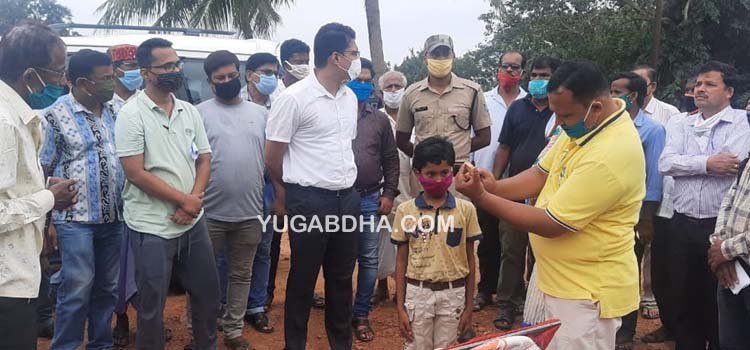 ଗଞ୍ଜାମ ପ୍ରକଳ୍ପ ନିର୍ଦେଶକଙ୍କ ବେଲଗୁଣ୍ଠା ବ୍ଲକର ବିଭିନ୍ନ ପଂଚାୟତ ରେ ଉନ୍ନୟନ ମୂଳକ କାର୍ଯ୍ୟର ସମୀକ୍ଷା; ମୋ ଉପକାରୀ ବଗିଚାକୁ କଲେ ଉଚ୍ଚ ପ୍ରଶଂସା 