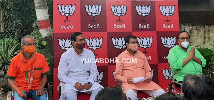 ମ୍ଯୁନିସିପାଲିଟି ଓ ପଞ୍ଚାୟତରାଜ ବ୍ୟବସ୍ଥାରେ ବ୍ୟାପକ ଦୁର୍ନୀତି ଓ ଅପାରଗତା କାରଣରୁ ବାଲେଶ୍ବର ଜନସାଧାରଣ ମୌଳିକ ସେବାରୁ ବଞ୍ଚିତ :- ସାଂସଦ ସୁରେଶ ପୂଜାରୀ