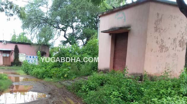 ପରିତ୍ୟକ୍ତ ସ୍ଥାନରେ ମହିଳା ମହାସଂଘ କାର୍ଯ୍ୟାଳୟ ଖୋଲିବା ନେଇ ବିବାଦ