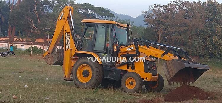 ଖେଳ ପଡ଼ିଆ ସଜାଡ଼ିଲେ ଯୁବ ଗୋଷ୍ଟି