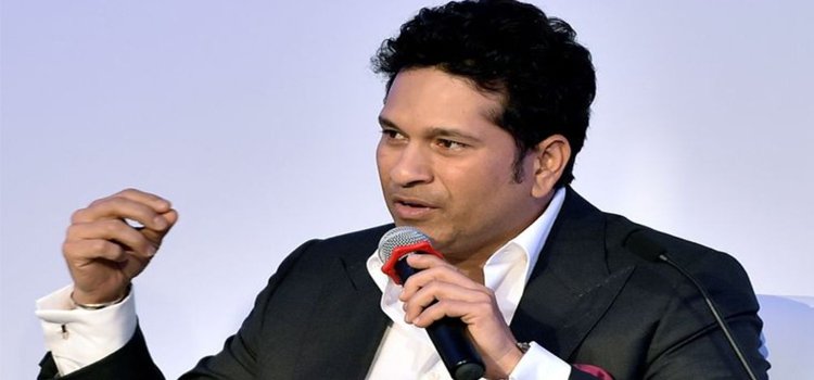 ସ୍ମିଥଙ୍କୁ ପଞ୍ଚମ ଷ୍ଟମ୍ପ୍‌ ଲାଇନ୍‌ରେ ଟାର୍ଗେଟ୍ ପାଇଁ କହିଲେ ସଚିନ