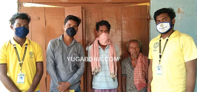 ଉଦ୍ଧାର ଫାଉଁଣ୍ଡେସନ ସହାୟତାରେ ପରିବାର କୁ ଫେରିଲେ ଅସହାୟ ବୃଦ୍ଧ
