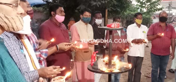 ବିଜେପି ରାଷ୍ଟ୍ରୀୟ ଉପାଧ୍ୟକ୍ଷ ବୈଜୟନ୍ତ ପଣ୍ଡାଙ୍କ ଆଶୁ ଆରୋଗ୍ୟ କାମନା କରି ସମୁହ ଦୀପଦାନ