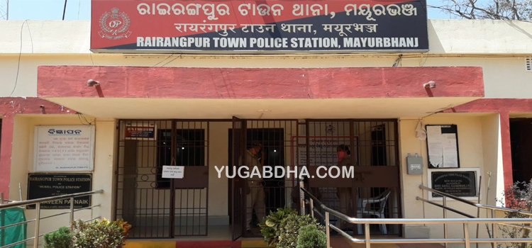 ସୁନା ବ୍ୟବସାୟୀଙ୍କଠାରୁ ୬୦,୦୦୦ଟଙ୍କା ସହ ବେଗ ଝାମ୍ପିନେଲେ ଲୁଟେରା