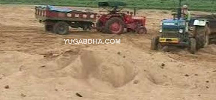 ବେଆଇନି ଭାବେ ଚାଲିଛି ବାଲି ଉତ୍ତୋଳନ; ପ୍ରଶାସନ ନିରବଦ୍ରଷ୍ଟା 