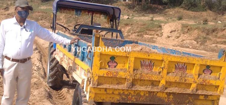 ବାଲି ଟ୍ରାକ୍ଟର ଠାରୁ ଜୋରିମାନା ଆଦାୟ