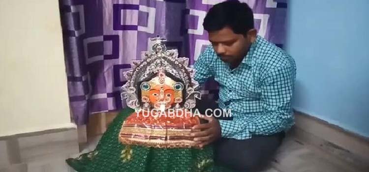 ବିଶ୍ୱର ସବୁଠାରୁ ଛୋଟ କାଳୀ ମୂର୍ତ୍ତୀ ତିଆରି କରି ନିଜ ରେକର୍ଡ ଭାଙ୍ଗିଲେ ଶିଳ୍ପୀ ସତ୍ୟ ନାରାୟଣ