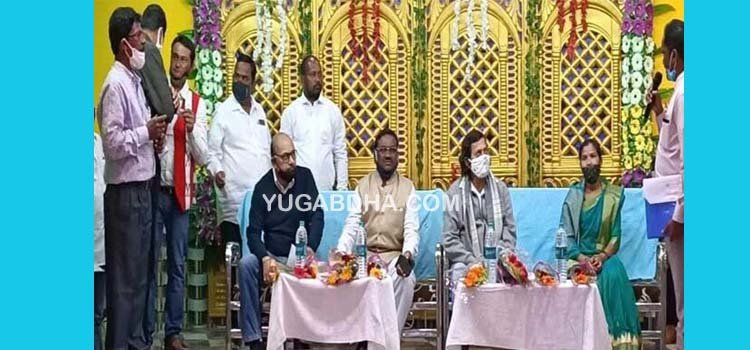 କନ୍ଧମାଳ ସାଂସଦ ଅଚ୍ୟୁତ ସାମନ୍ତଙ୍କ ରାଇକିଆ ଗସ୍ତ ୧୨ଟି ବ୍ଲକ୍ର ୨୦ଟି ଦଳକୁ ପ୍ରଦାନ କଲେ ନେଟ୍ ଓ ବଲ୍