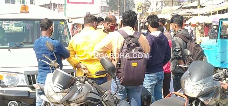 ଟାଉନ ଥାନା ପୋଲିସ ପକ୍ଷରୁ ତନିମୁହାଣିଛକରେ ହେଲମେଟ ଚେକିଂ