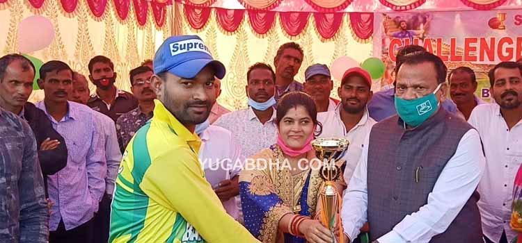 ମଝିଗାଁ କ୍ରିକେଟ ଟୁର୍ଣ୍ଣାମେଣ୍ଟ ଉଦଯାପିତ ପ୍ରେଣ୍ଡସ କ୍ଲବ ଜମ୍ଭରାକୁ ହରାଇ ବନସ୍ଥା ଚମ୍ପିୟନ