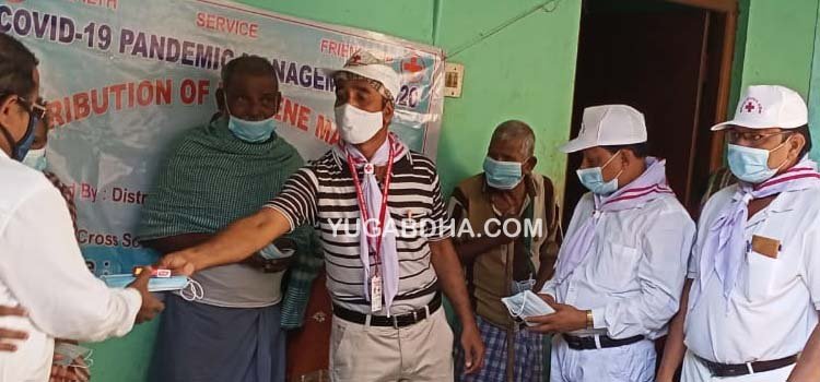 ଜିଲ୍ଲା ଜୁନିୟର ରେଡକ୍ରସର ସାବୁନ ଓ ମାସ୍କ ବଂଟନ
