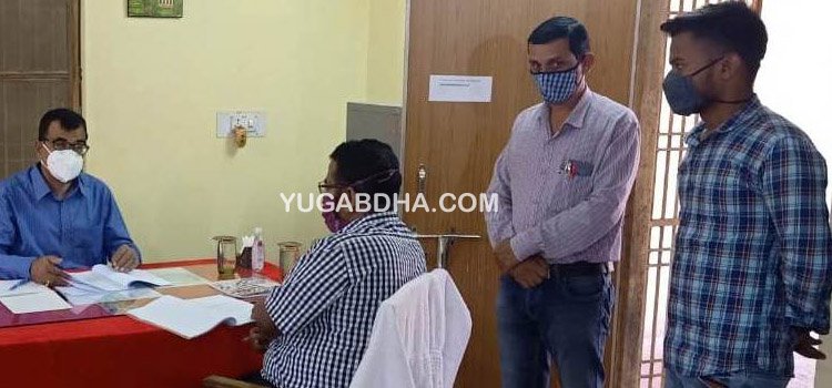 ଛତ୍ରପୁର ଆରଆଇ କାର୍ଯ୍ୟାଳୟ ପରିଦର୍ଶନ କଲେ ଅତିରିକ୍ତ ଜିଲ୍ଲାପାଳ