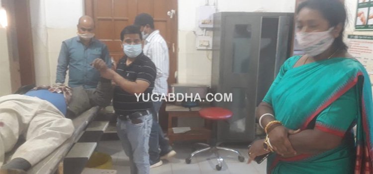 ଅଜଣା ଗାଡି ଧକ୍କାରେ କୃଷିକର୍ମଚାରୀଙ୍କ ମୃତ୍ୟୁ ମାନବିକତା ଦେଖାଇଲେ ସାଂସଦ