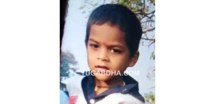 ଘର ସମ୍ମୁଖରେ ଖେଳୁଥିବା ବେଳେ ୨ ଦୁବୃତ୍ତଙ୍କ ଦ୍ୱାରା ଶିଶୁ ଅପହୃତ;ଗଜପତି ପୋଲିସର ତନାଘନା