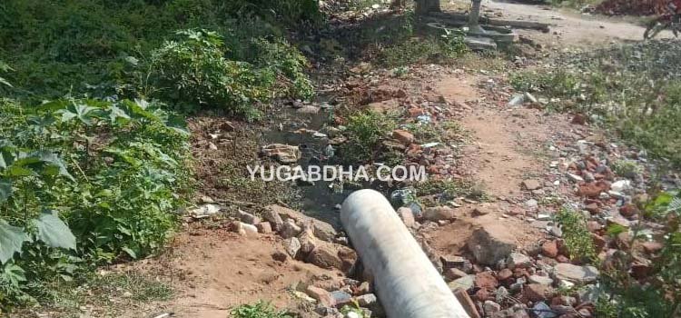 ଅଧପନ୍ତାରିଆ ରାସ୍ତା କାମ କୁ ସମ୍ପୁର୍ଣ୍ଣ କରିବା ନିମନ୍ତେ ଦାବି କଲେ ସାହିବାସିନ୍ଦା