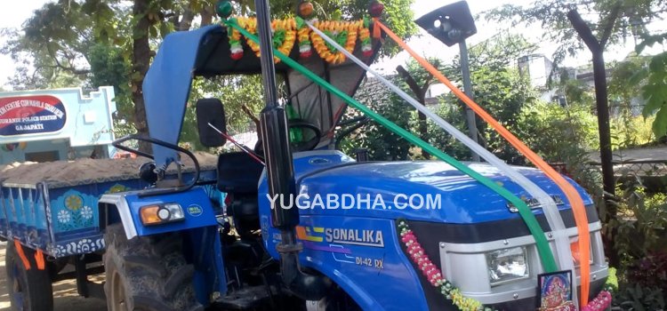 ୫ ଚୋରା ବାଲି ଚାଲାଣ ବଝୋଇ ଟ୍ରାକ୍ଟର ଜବତ, ୫ ଗିରଫ