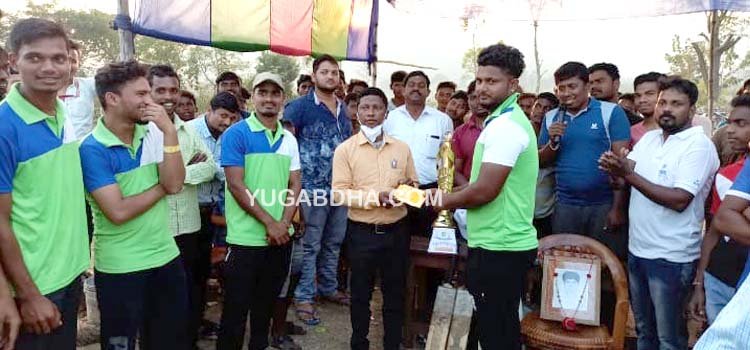 ଘୁମୁସର ନୂଆଁ ଗାଁ ସୁନୀଲ ସାହୁ ସ୍ମାରକୀ କ୍ରିକେଟ ଟୁର୍ଣ୍ଣାମେଣ୍ଟ୍ ଚାମ୍ପିୟନ୍