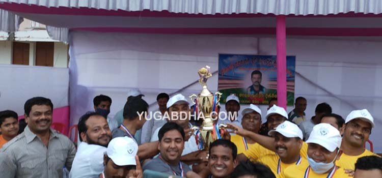 ବନ୍ଧୁତାପୁର୍ଣ୍ଣ କ୍ରିକେଟ ମ୍ୟାଚ୍ ପ୍ରଶାସନ ଏକାଦଶ ବିଜୟୀ