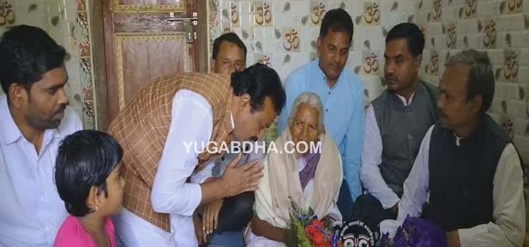 ପୂର୍ଣ୍ଣମାସୀ ଜାନିଙ୍କୁ ଭେଟିଲେ କନ୍ଧମାଳ ବିଜେପି ସଭାପତି
