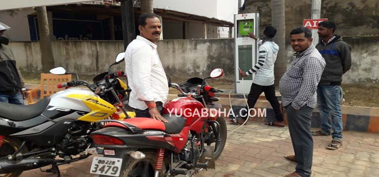 ଗାଡି ଚାଳକଙ୍କ ପାଇଁ ଫ୍ରି ଏୟାର ଚେକିଂ ସେଣ୍ଟର ଉଦ୍‌ଘାଟିତ