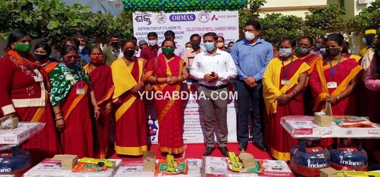 ଡିଜିଟାଲ୍ ଟ୍ରାନଜେକ୍ସନ ନିମନ୍ତେ ୨୩ ଗୋଟିି ମହିଳା ସ୍ୱୟଂସହାୟିକା ଗୋଷ୍ଠୀଙ୍କୁ ଏମପିଓଏସ୍ ମେସିନ୍ ପ୍ରଦାନ