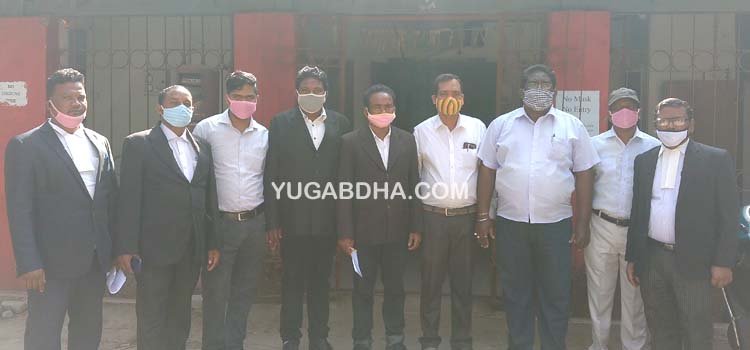 ଆଇନମନ୍ତ୍ରୀଙ୍କ କୁଷପୁତଳିକାକୁ ଦାହ କରିବାକୁ ନେଇ ବିରୋଧ କଲେ ମୋହନା ଓକିଲ ସଂଘ