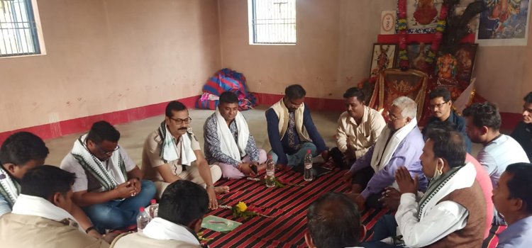 ବେଲଗୁଣ୍ଠା ମିଡ଼ିଆ କ୍ଲବର ବନ୍ଧୁମିଳନ ଓ ସାଙ୍ଗଠନିକ ଆଲୋଚନା ନିର୍ଭୀକ ଓ ନିରପେକ୍ଷ ସାମ୍ବାଦିକତା ଉପରେ ଗୁରୂତ୍ୱାରୋପ